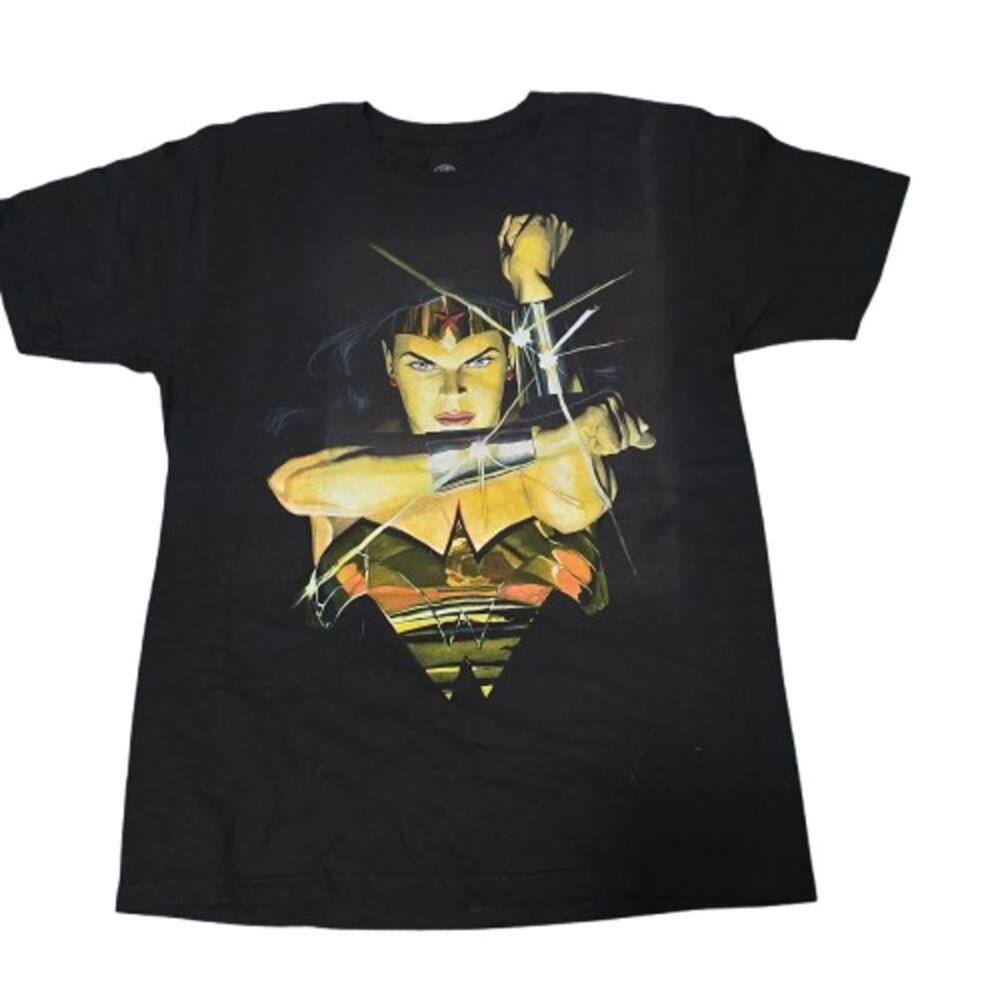 Wonder Woman DC Comics  – Size M – Vintage Comic Style Superhero Shirt